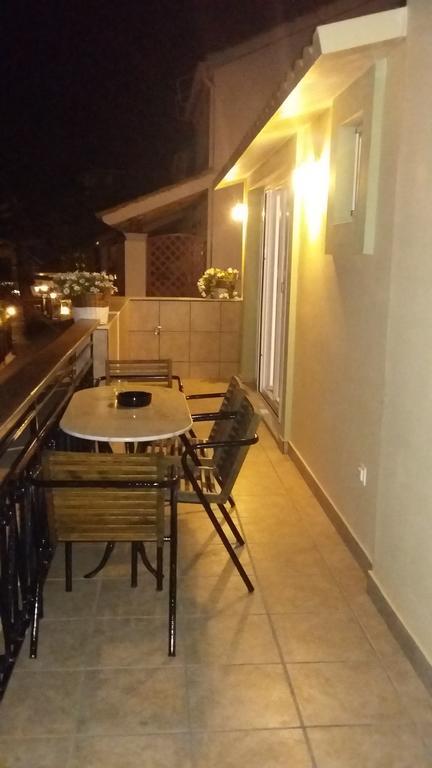 Sousouro House Lägenhet Kassiopi Exteriör bild